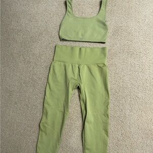 SET Active Green Pants & Jumpsuit Set
